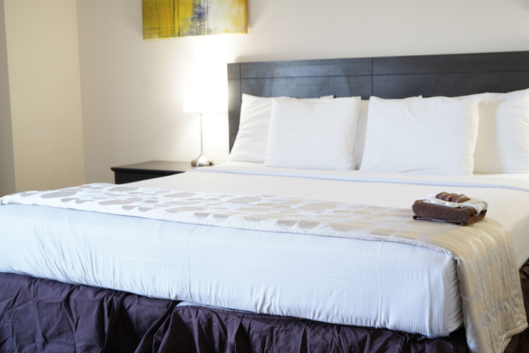 Bedroom 4, River Rapids Inn, Niagara