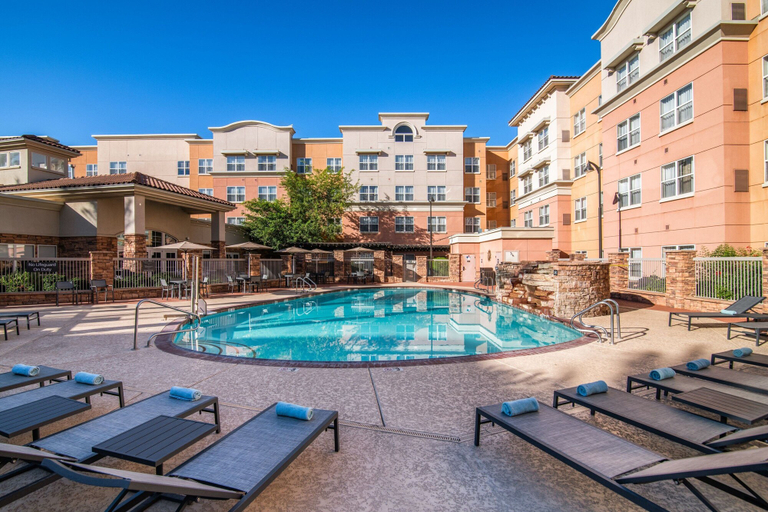 Sport & Beauty 5, Residence Inn Phoenix Glendale Sports & Entertainment District, Maricopa