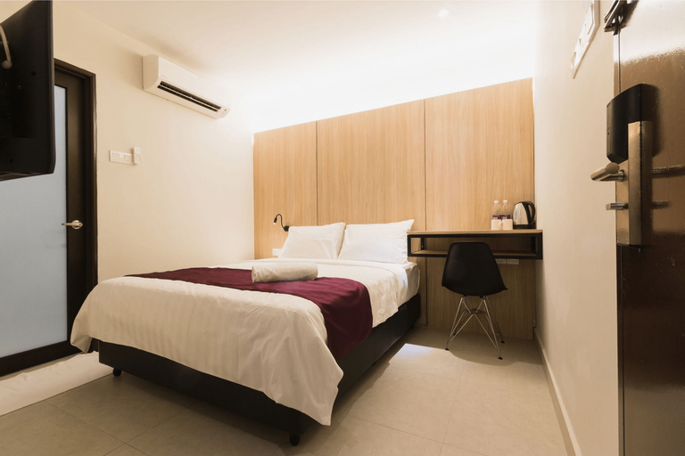 Bedroom 6