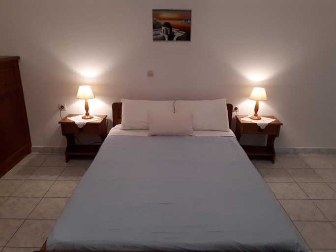Bedroom 4, Paradisos Oia, South Aegean