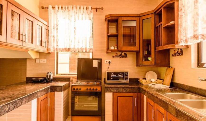 Others 5, Santori Villas, Kisauni