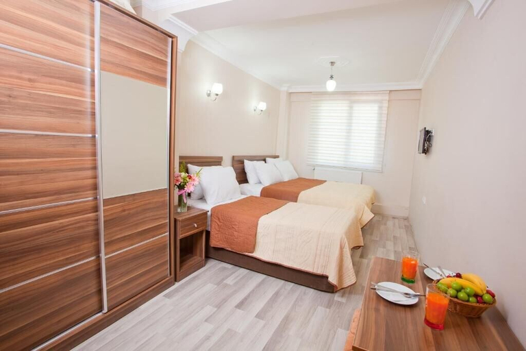 Bedroom 3, Birlik Hotel, Fatih