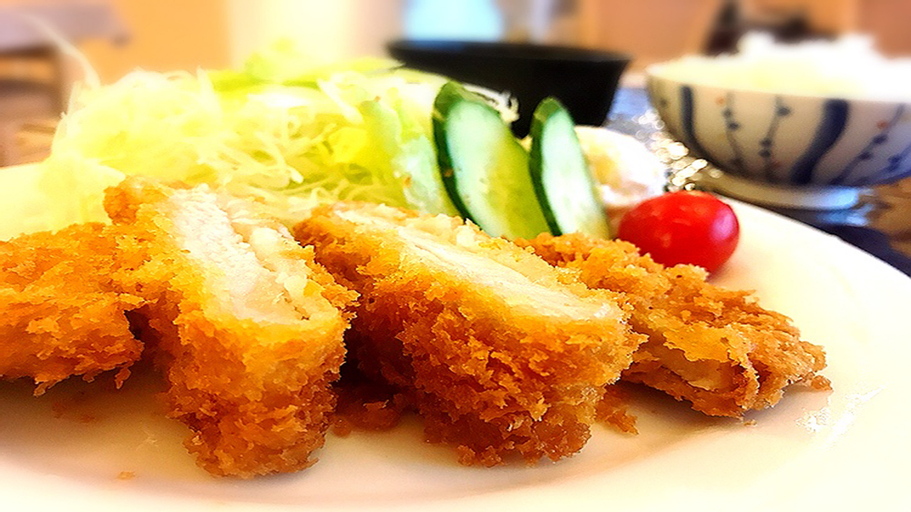 Food & Drinks 17
