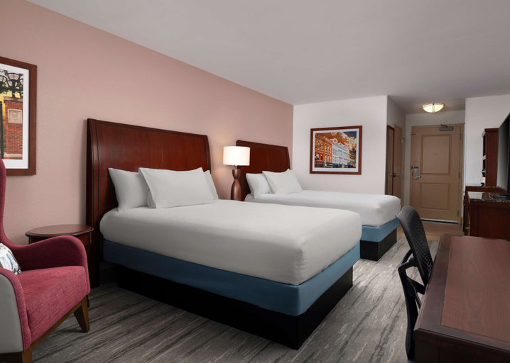 Bedroom 3, Hilton Garden Inn Ann Arbor, Washtenaw