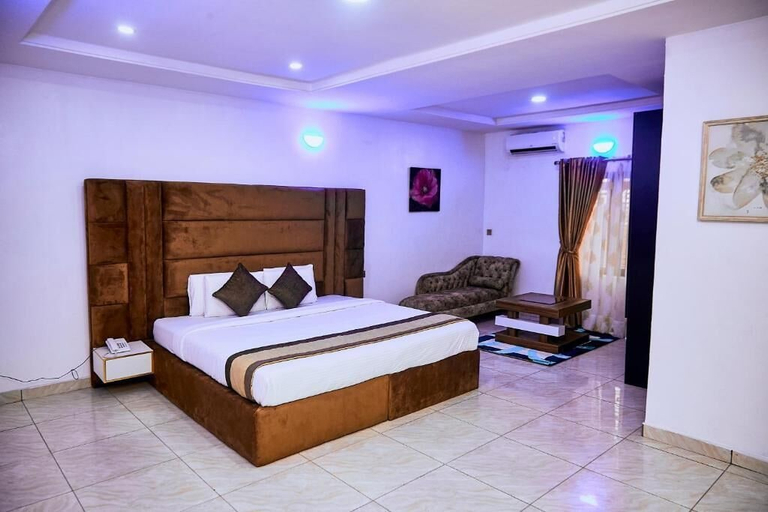 Bedroom 4, 247 Luxury Hotel & Apartment Ajah, Eti-Osa