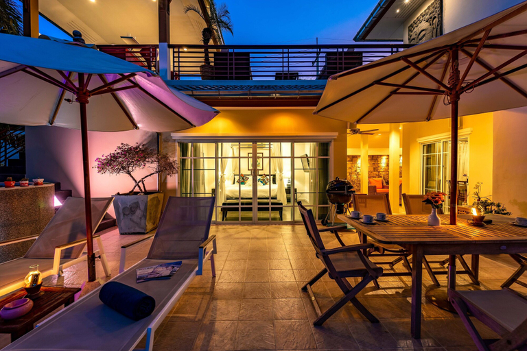 Food & Drinks 5, 3 Bed Pool Villa in Great Location - STV, Hua Hin