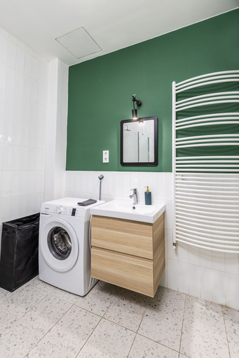 Bathroom 4, Venus Apartments - King street IV, Budapesti
