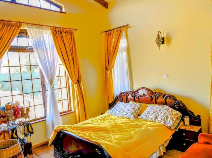 Bedroom 2, Govan Laikipia Holiday Home, Kieni