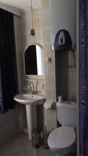 Bathroom 4, Palitra Family Hotel, Varna