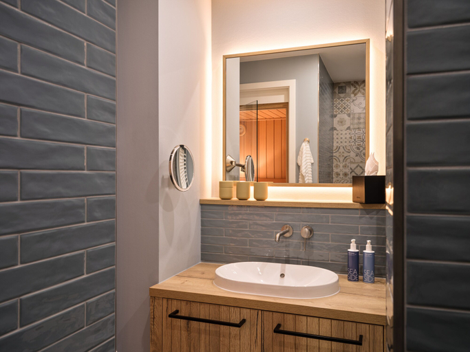 Bathroom 5, the breeze, Vorpommern-Greifswald