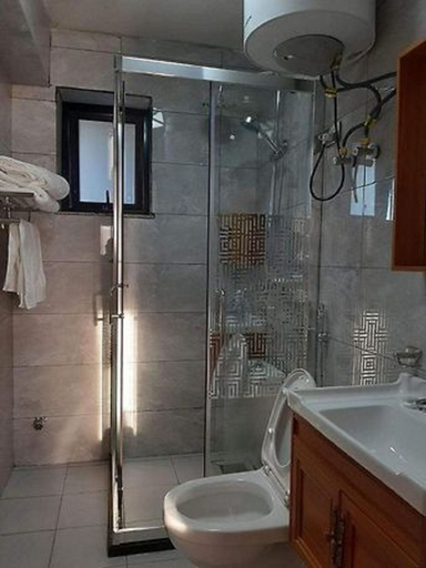 Bathroom, Royokasas Guest House Addis, Addis Abeba