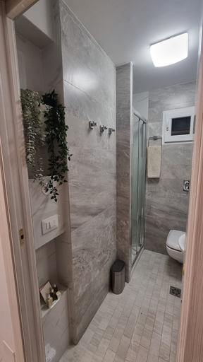 Bathroom 4, Casa Storica 5 Giornate, Milano