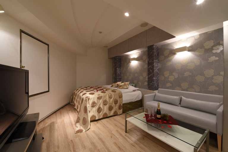 Bedroom 16