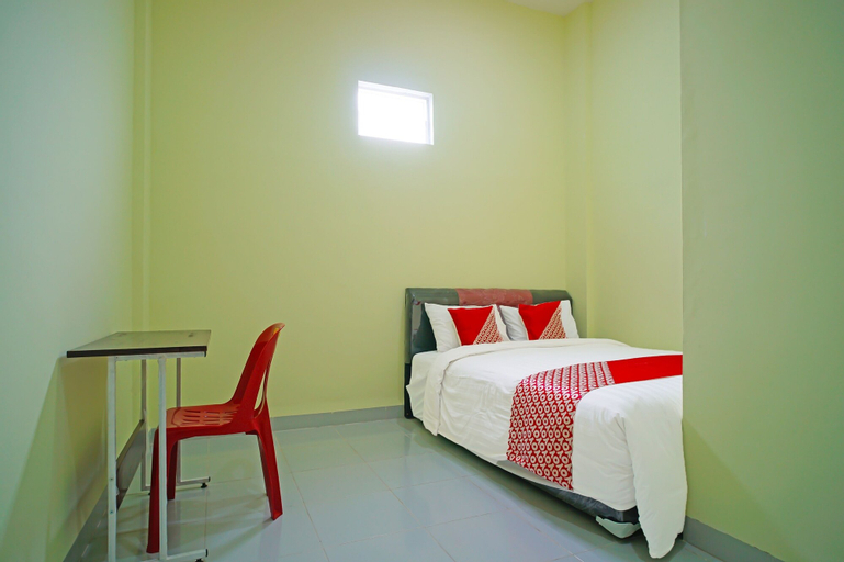 Bedroom 3, OYO 91778 Pudan Residence, Toba