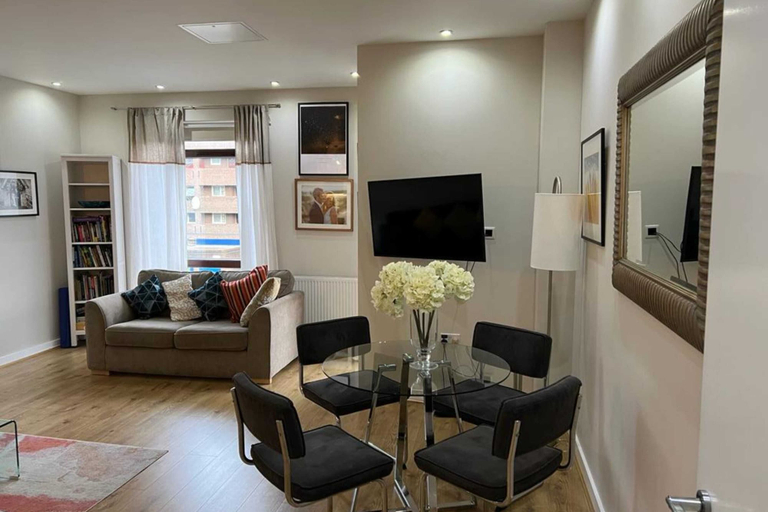 Others 5, Fantastic Modern 2 Bedroom Flat in Lambeth, London