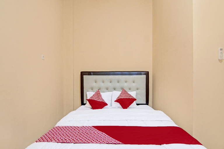 Bedroom 1, Hotel O Djasur Kost, Pekanbaru
