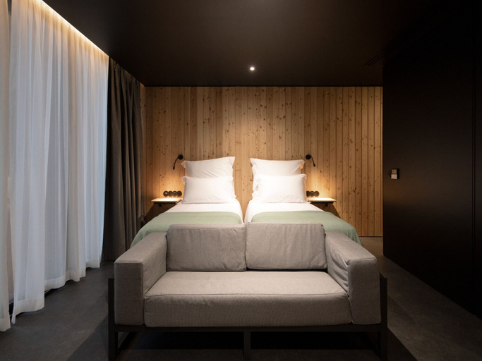 Bedroom 3, Landescape Furnas, Povoação
