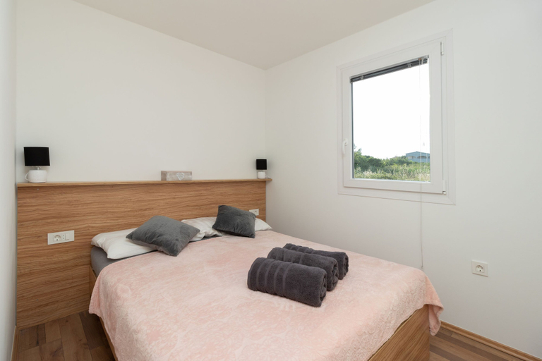 Bedroom 5, Mobile Home Sea Shell, Pašman