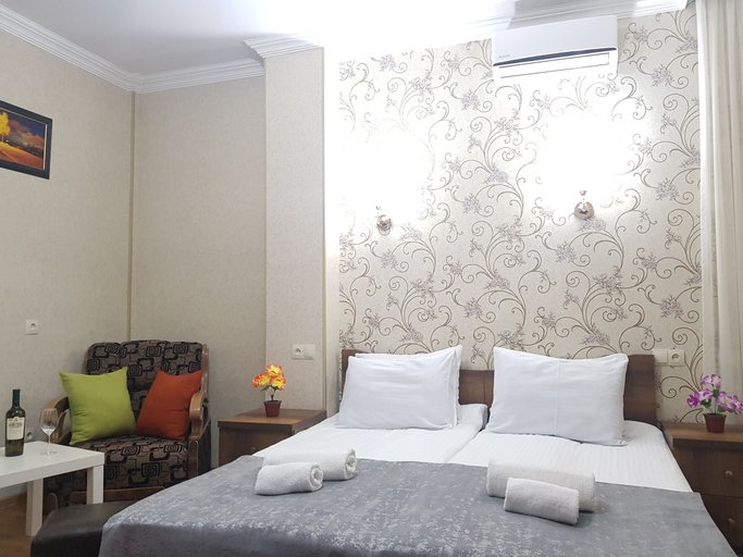 Bedroom 2, Gold Line Hotel, Tbilisi