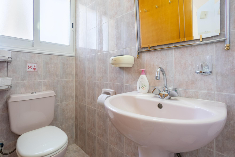 Bathroom 4, Villa Sotiroula in Agia Marina Chrysochous