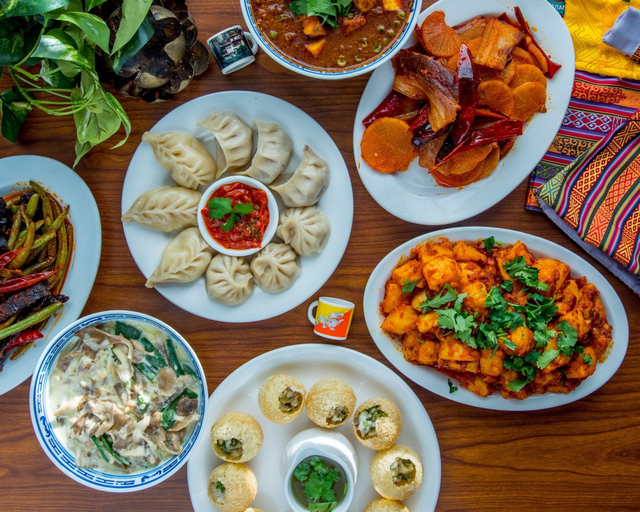 Food & Drinks 5, Wang villa, Chang