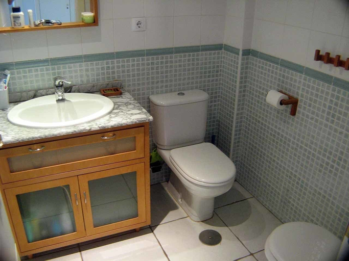 Bathroom, Apartamento Jardines M1-1b, Almería