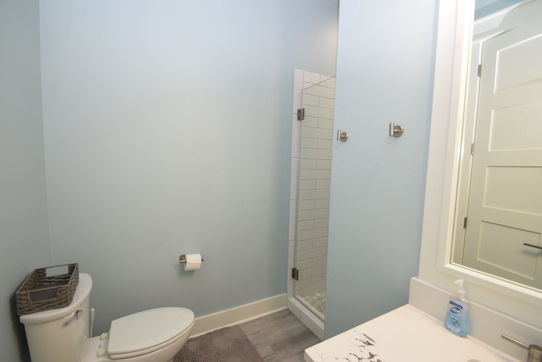 Bathroom 4, Beach Sands 1, Galveston