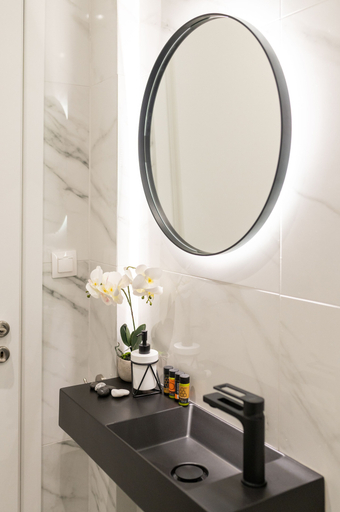 Bathroom 2, Acropolis Exclusive Apartment, Attica