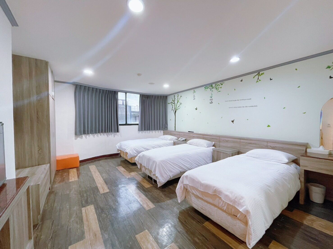 Bedroom 2, A22 Wei Lu Hotel, Taoyuan