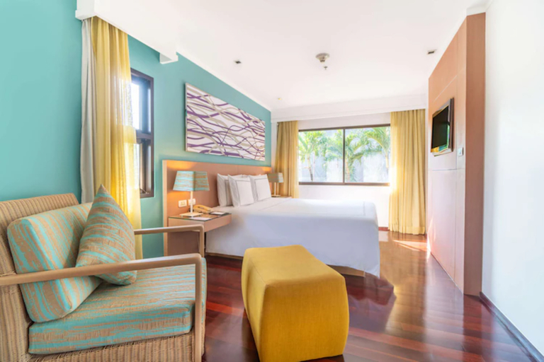 Bedroom 3, Radisson Resort & Suites Phuket, Pulau Phuket