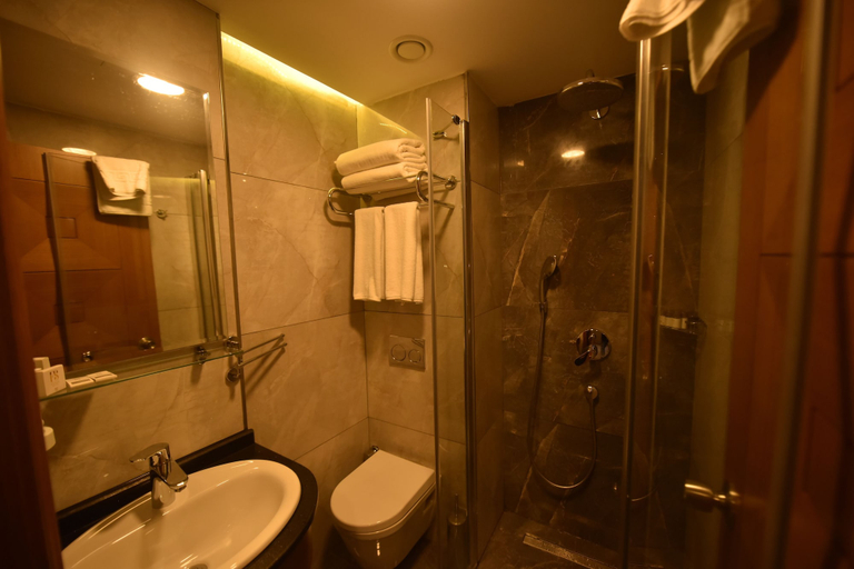 Bathroom 5, Four Seven Hotel, Fatih