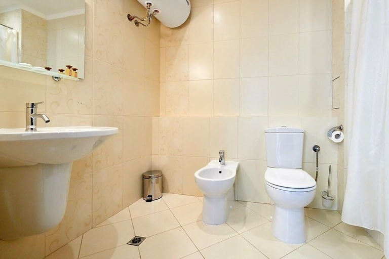 Bathroom 5, Penelope Palace, Pomorie