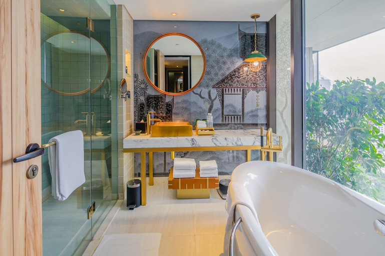 Bathroom 9