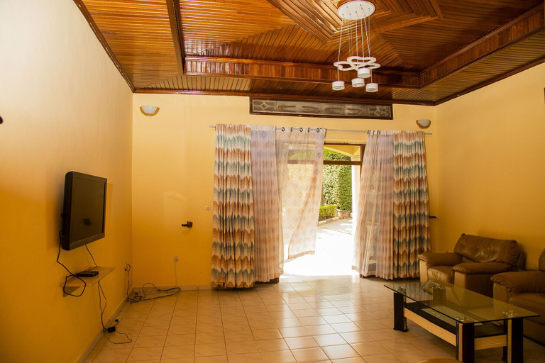 Others 5, Comfort Apartment, Kicukiro
