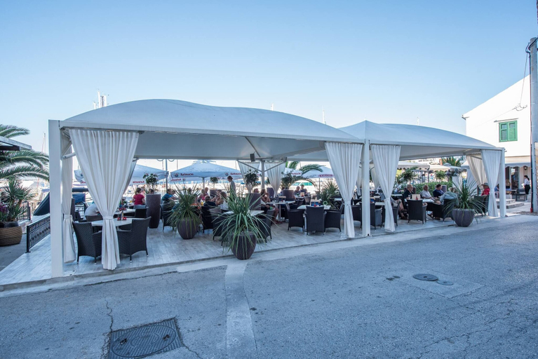 Exterior & Views 2, Good Life, Luxury Seafront Apartment, Preko