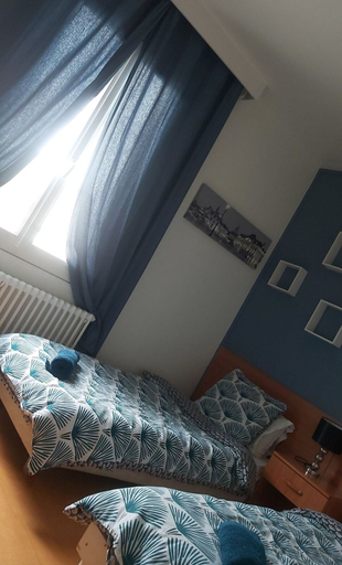 Bedroom 3, HOTEL LE PALACE, Loiret