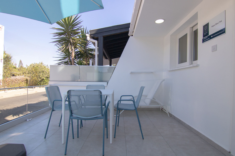 Others 5, Phaedrus Living Napa Blue Luxury Flat