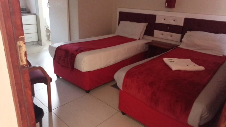 Bedroom 23