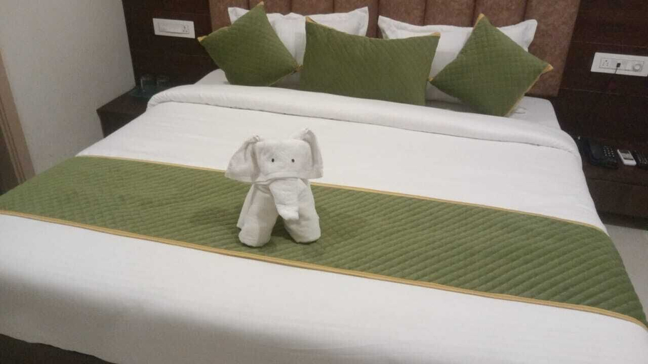 Bedroom 5, Epic Star Hotels and Resorts Amritsar, Amritsar