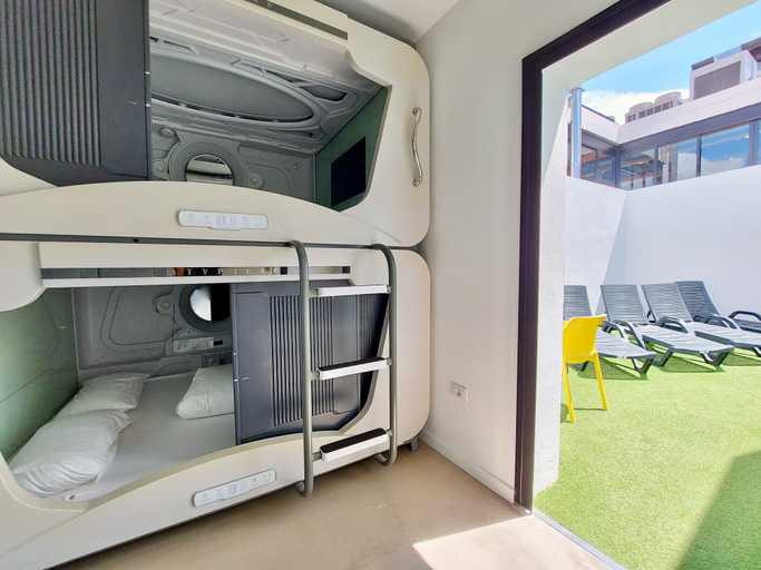 Others 5, Atypicap Capsule Hostel, Santa Cruz de Tenerife