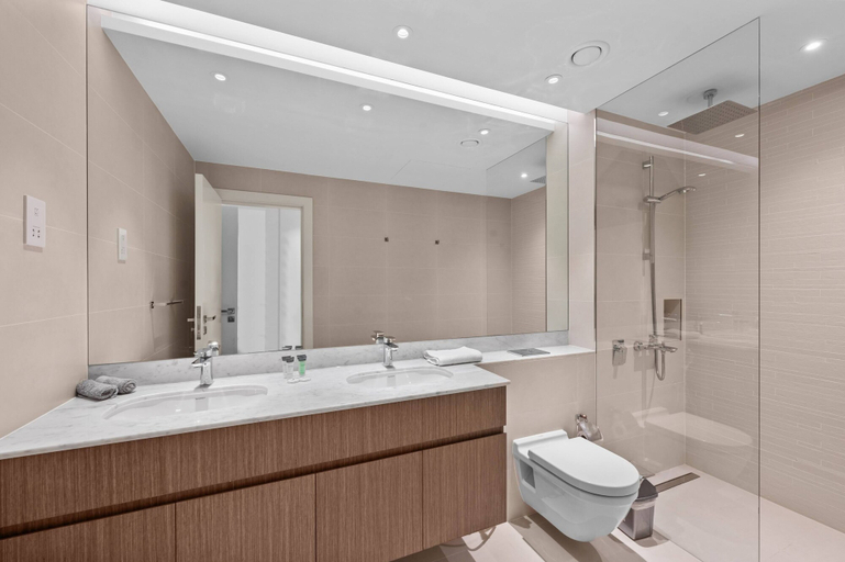 Bathroom 3, La Mer La Cote Bldg 2bdrms and Pool, Dubai