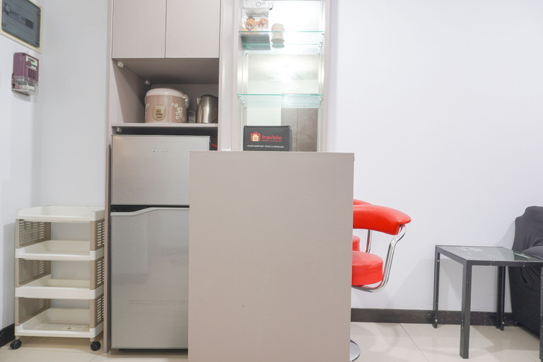 Dining room 2, Elegant And Tidy 1Br Sky Terrace Apartment, Jakarta Barat