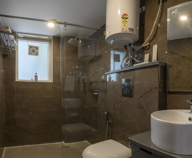 Bathroom 9