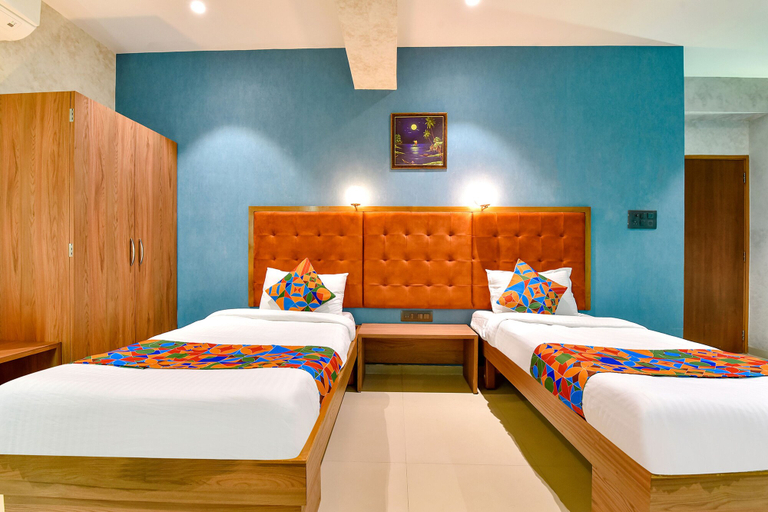 Bedroom 4, FabHotel Siddharth Corporate, Gandhinagar
