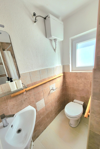 Bathroom 4, Bella Bela Apartments, Bled