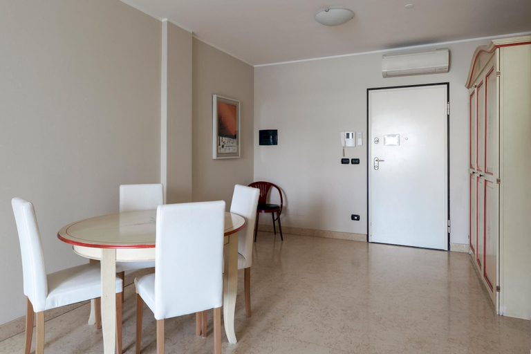 Others 5, Apt24 - Relais du Lac 216, Brescia
