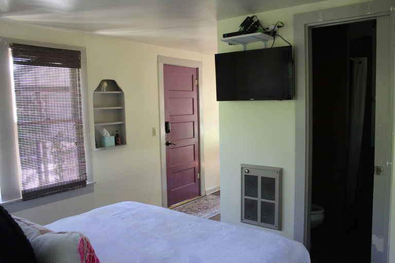 Bedroom 3, The Springs Retreat., Real