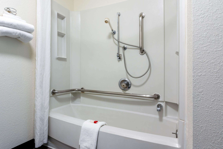 Bathroom 4, Super 8 by Wyndham Spokane Valley, Spokane