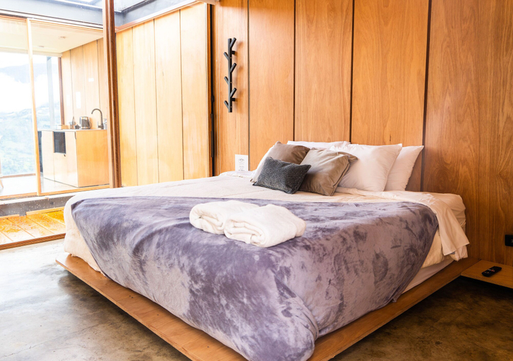 Bedroom 3, Deluxe Volcán, Baños