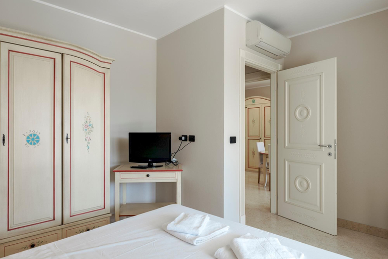 Others 5, Apt24 - Relais du Lac 214, Brescia